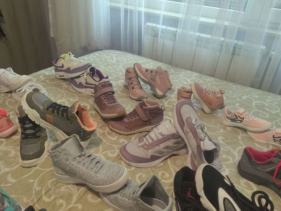 Обувки от номер 28 до 43