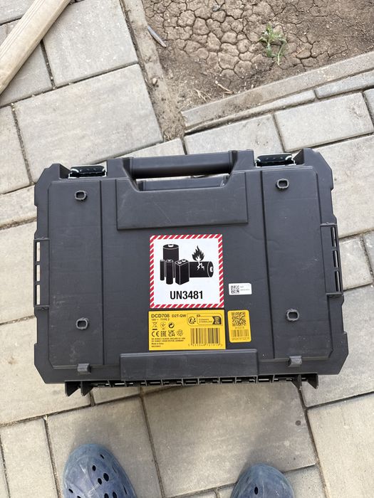 Vind filetanta dewalt DCD708 D2T-QW noua la cutie 2025