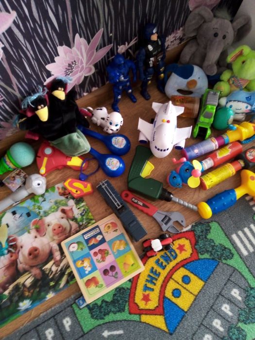 Дребни детски играчки