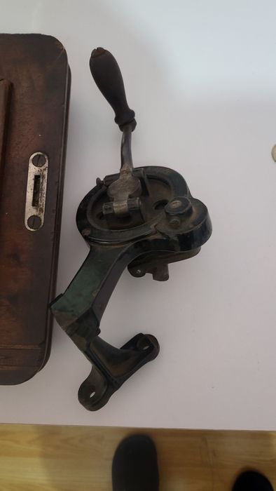 Продавам шевни машина GRITZNER-DURLACH