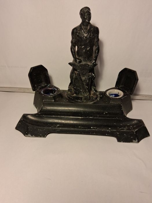 Мастилница ковач