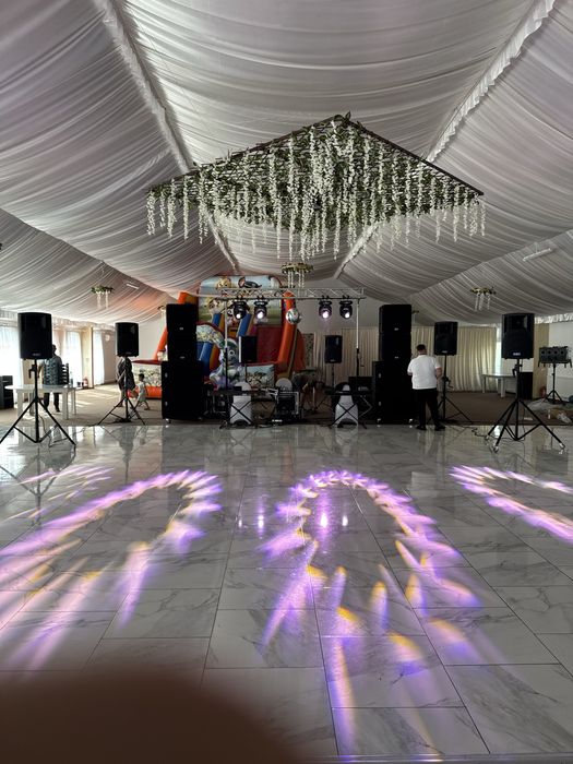 Inchiriez sistem Dynacord Xa 2 si Schelă de lumini