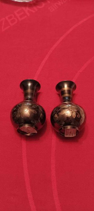 Латунные индийские вазы