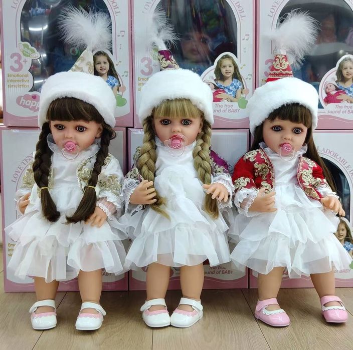 Робот кукла говорящая