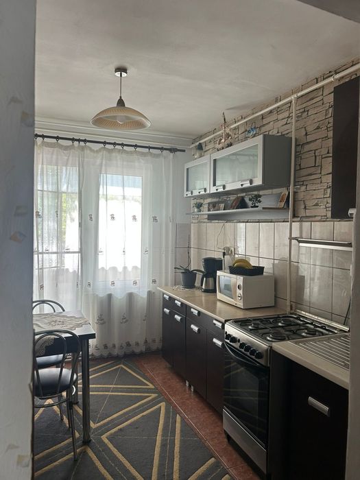 Vând apartament cu 2 camere în Târnăveni – Cartierul 1 Decembrie 1918