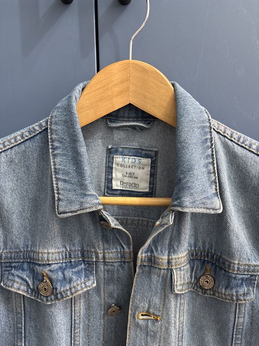 Джинсовая куртка для мальчика