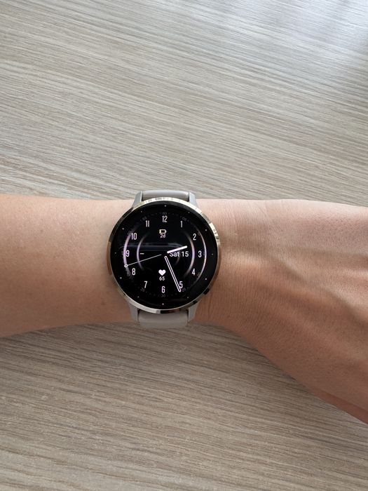 Смарт часовник Garmin Venu 3S