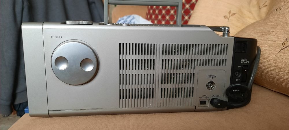 Телевизорче JVC