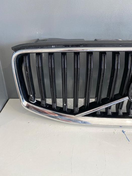 Grila radiator fata VOLVO XC60 2020+ Facelift 32291032 32291019