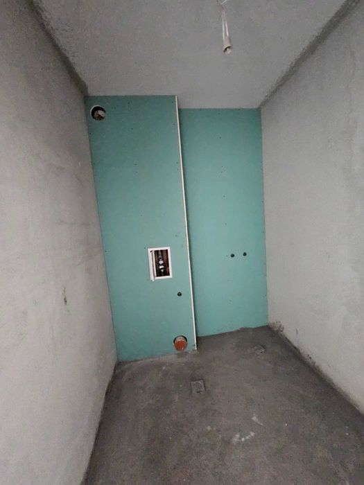 Просторен Апартамент с Двор в Спокоен Район - кв. Беломорски