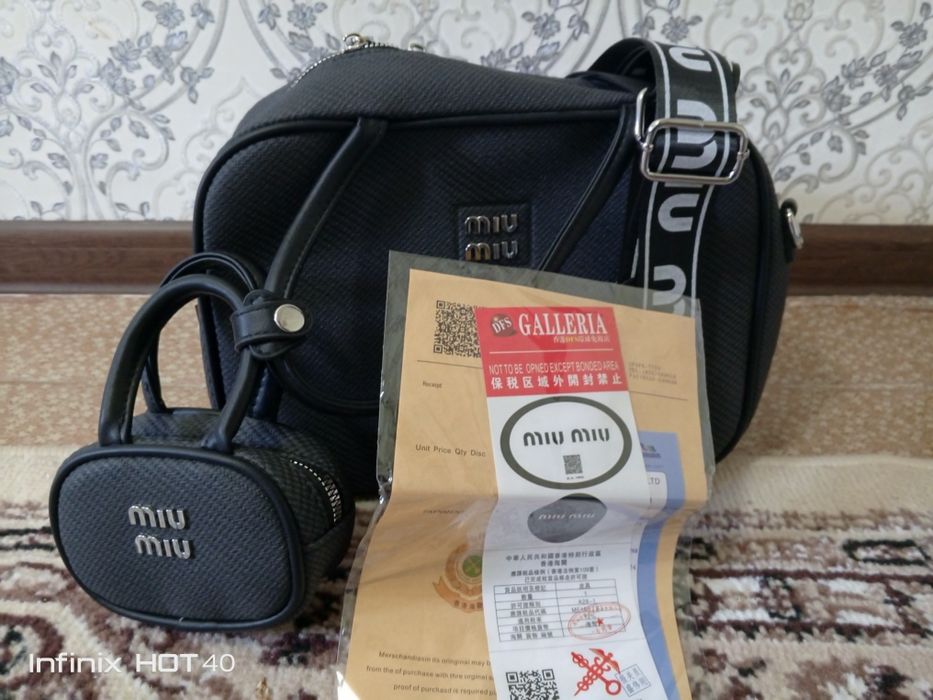 Сумка из Китая оригинал  Miu miu с документам .