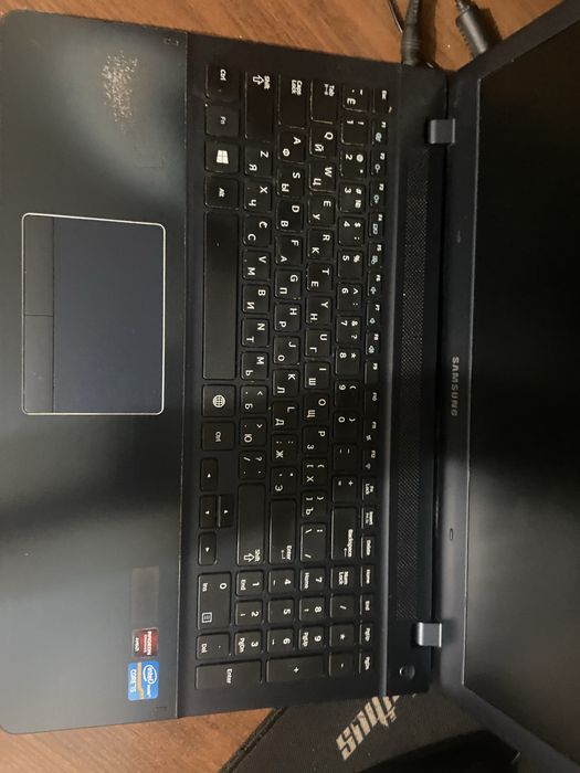 ноутбук samsung ,торг имеется