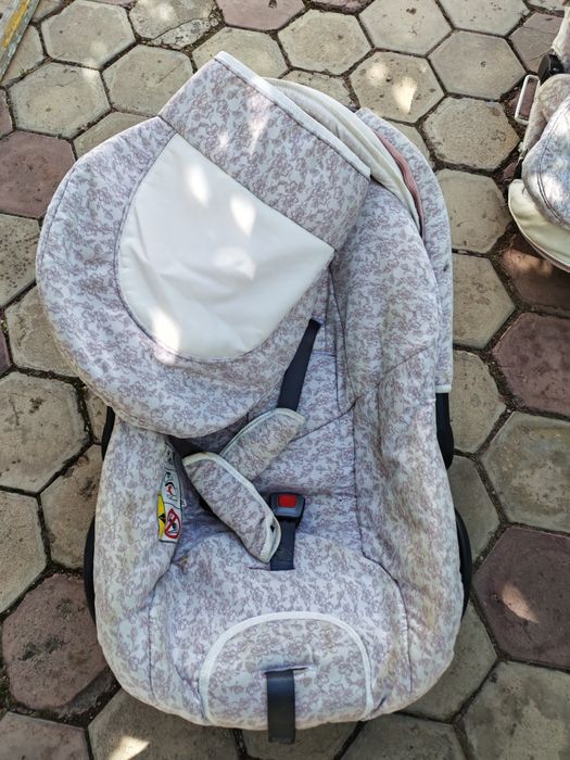 Продам Коляску Б/у  3 в 1 Адамекс Galactic