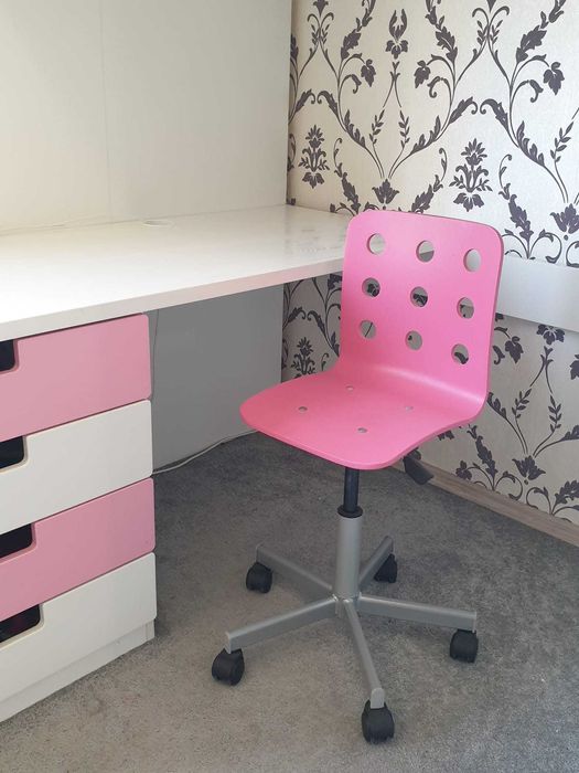 Scaun de birou pentru copii IKEA lemn rotile reglabil roz