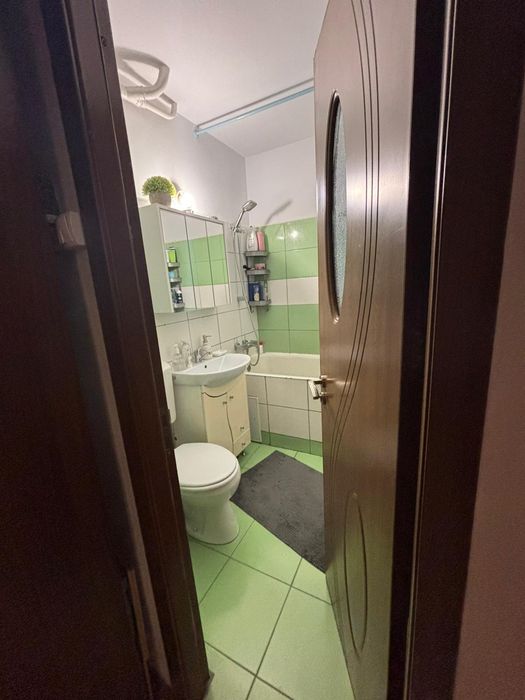 Închiriez apartament 2 camere regim hotelier - TÂRG DE CRĂCIUN