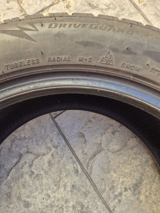 Зимни гуми на Бридж Стоун