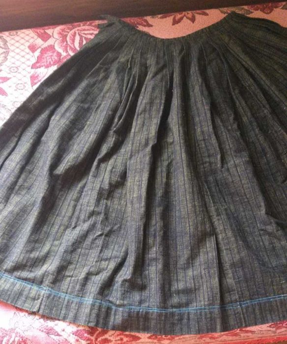 Старинна Хърцойска Кърлянка, Пищимал, Пола