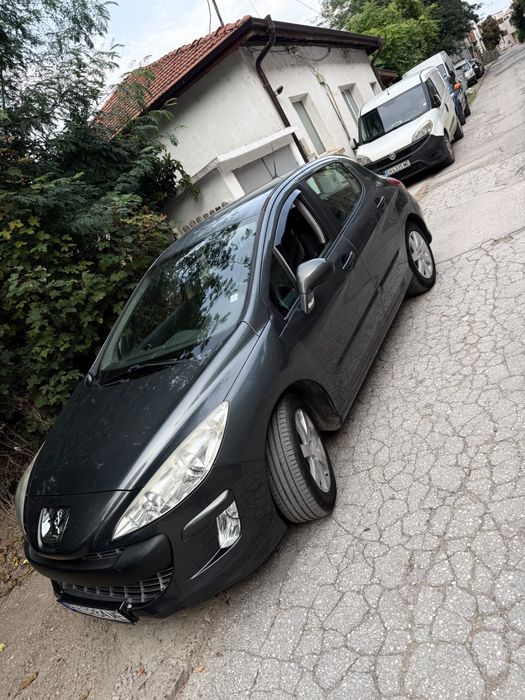 Коли под наем / коли под наем/ rent a car