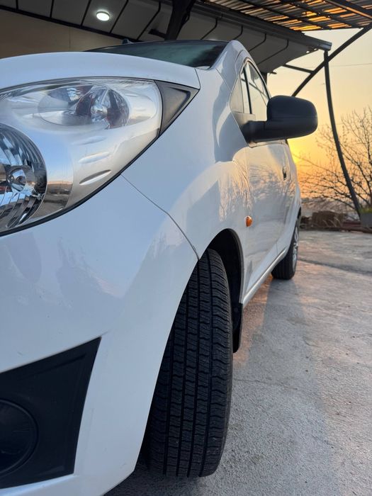 2010 yil spark avtomashinasi