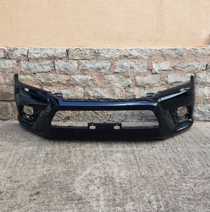 bronq/broni Toyota Hailux 2015-2020g.