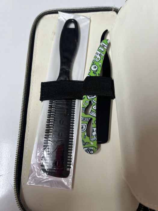 Парикмахерские ножницы