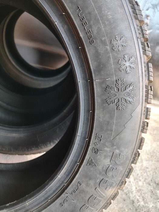 Гуми втора употреба