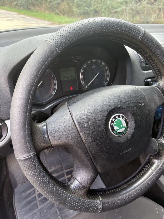 Продавам Skoda Scout 2.0d 140