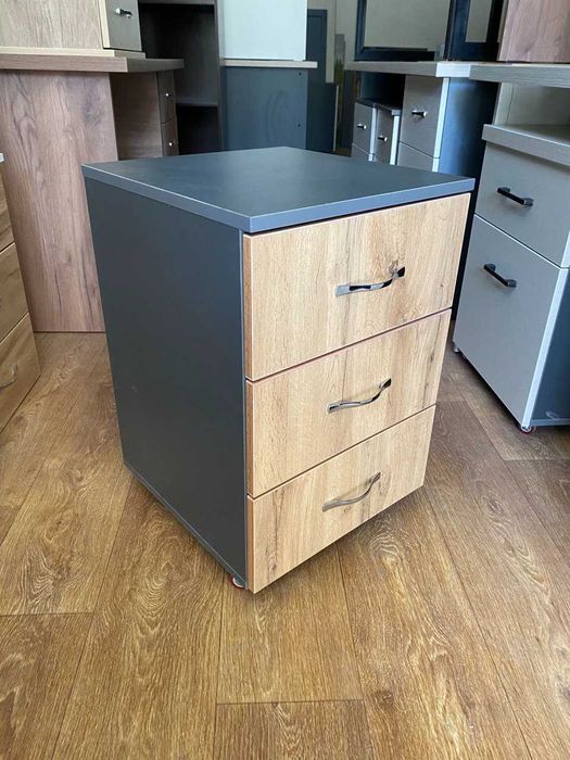 Письменный стол для руководителя