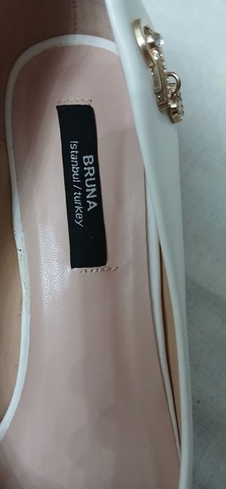 Bruna brendi Istanbul/Turkiya 38 raxmer narxi 150.000 so'm