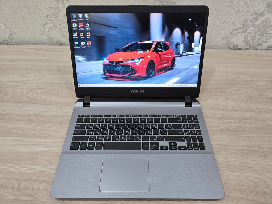 ASUS, Celeron 8Th, SSD 256Gb, Ram 4Gb, Full HD IPS