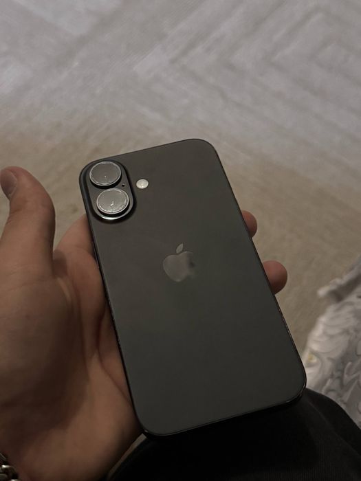 iPhone 16 256GB