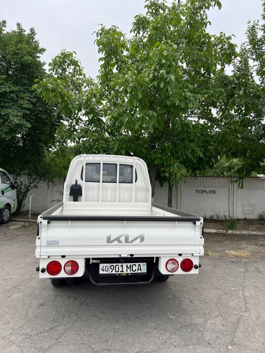 Киа Kia бонго bongo  сотилади. 2023