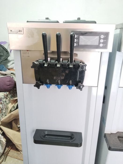 Продам мороженое аппарат