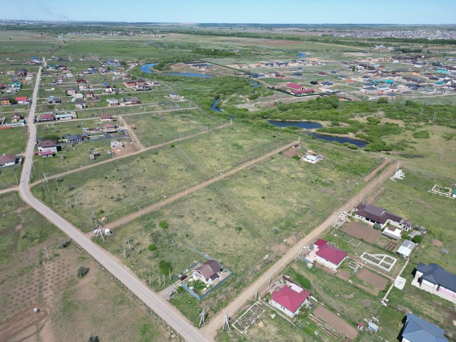 Участки возле реки в 6 микрорайоне
