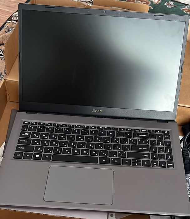 Ноутбук Acer Aspire 5
