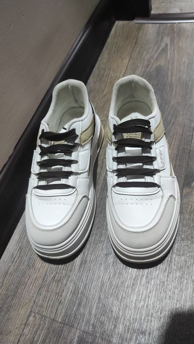 Продам Кеды кроссовки