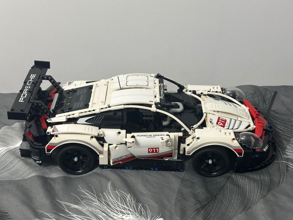 LEGO Technic Porsche 911 RSR