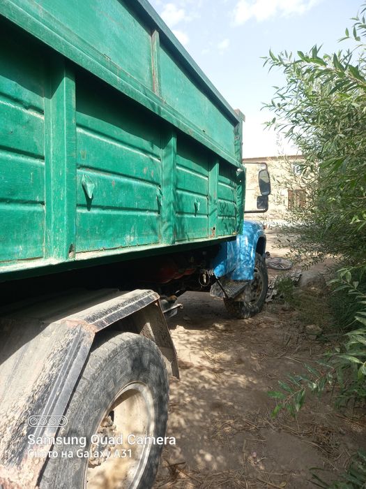 Зил сотилади йили 1985