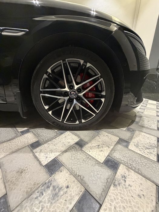BYD Han 2025, 701 Km Smart full pazitsa
