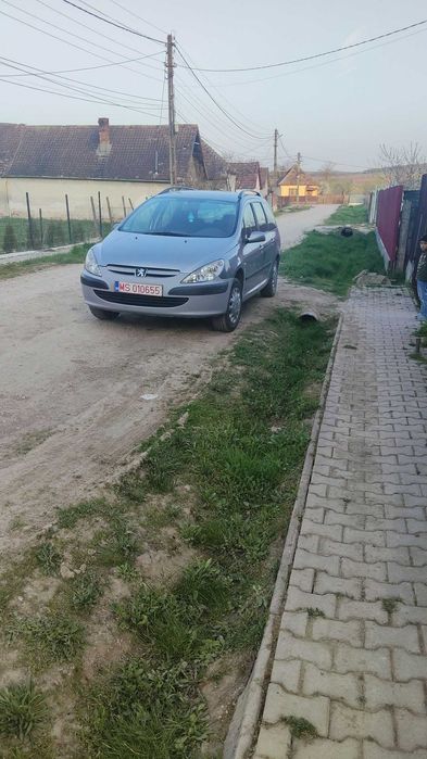 Vând Peugeot stare impecabilă