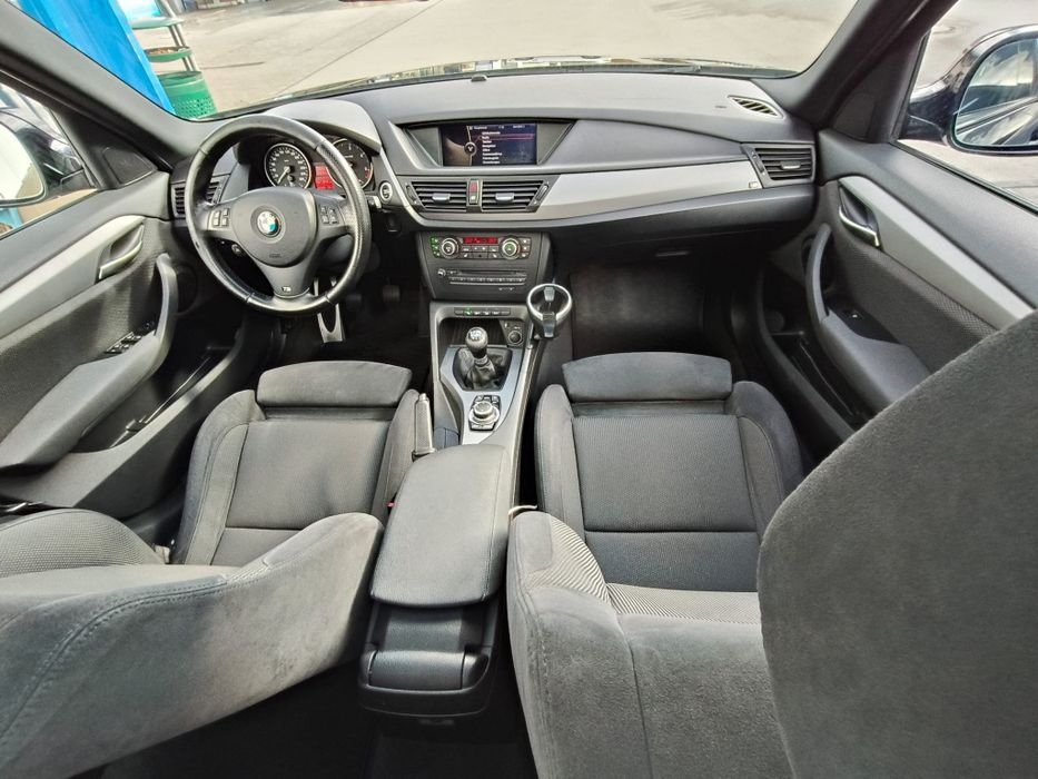 Vând BMW X1 204CP
