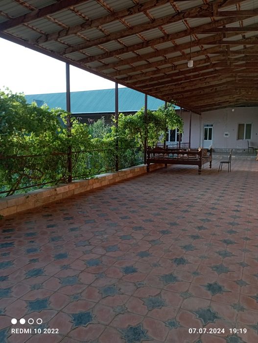 Срочно,,!Ховли сотилади иккита оила яшаши ун мулжалланган. Варианлар