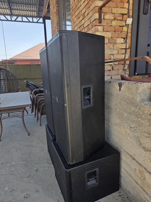 Продам профессиональные колонки JBl