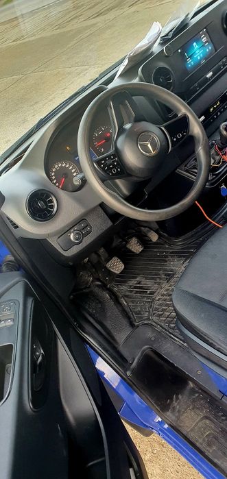 Vând  Sprinter 2020