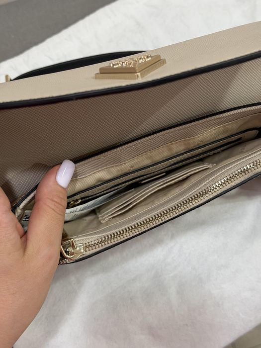 Продам сумку Guess