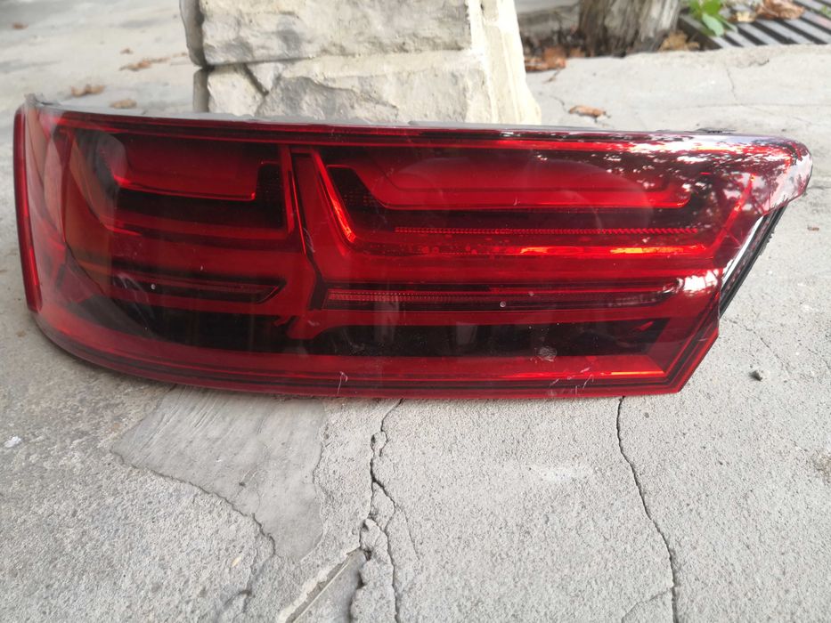 Стоп Audi Q7 ляв/Стоп Ауди Кю7 Оригинален