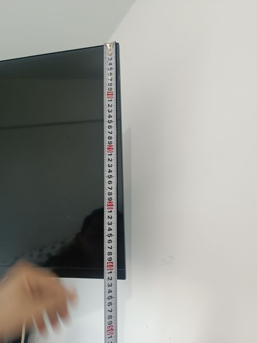 Продам смарт телевизор