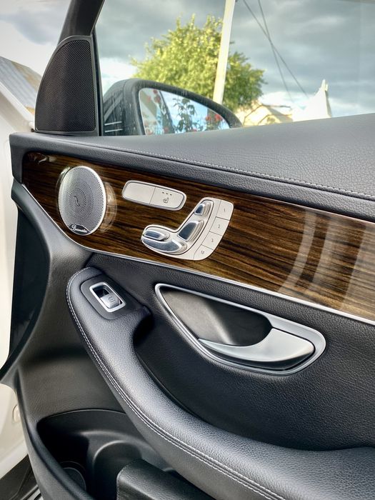 Mercedes-Benz GLC 250 d 4MATIC | Airmatic | Burmester | Distronic | HUD | 177.000 km reali