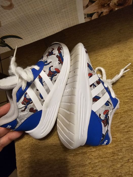 Încălțăminte adidas copii, marimea 23