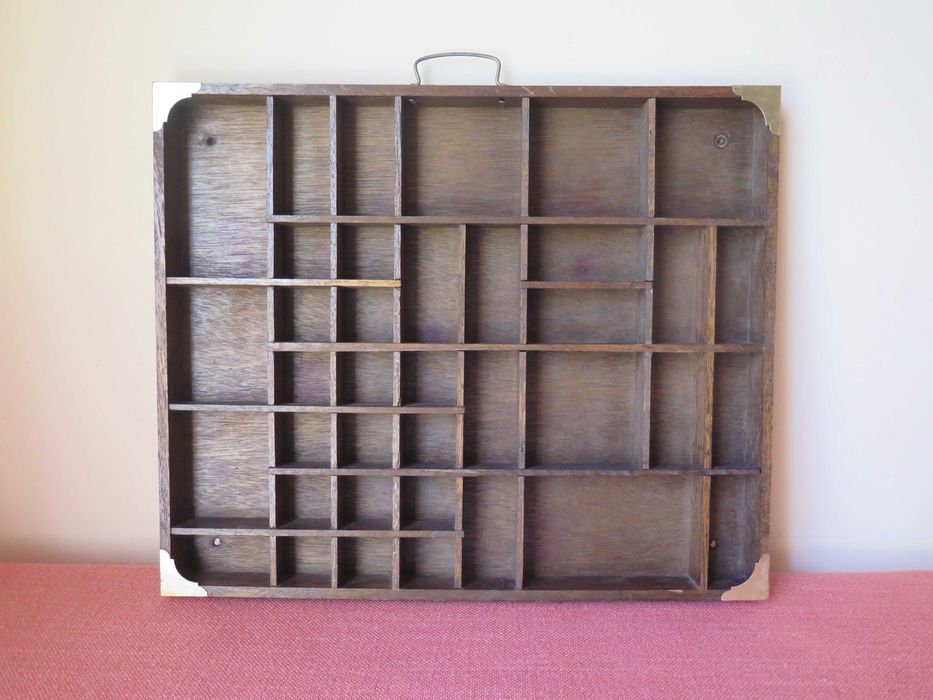 Чекмедже,стилаж,етажерка